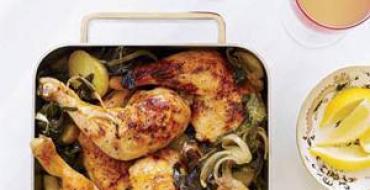 Курица с картошкой в фольге — сытно и вкусно Как приготовить курицу в духовке с картошкой в фольге